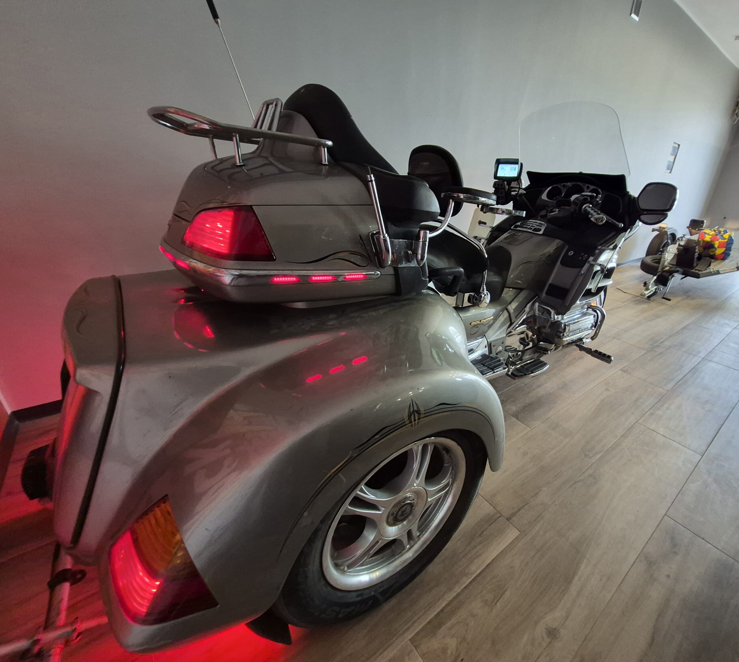Honda Goldwing 1800 trajka/TRIKE/SPRZEDANY - obrazek 7