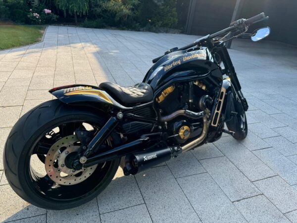 Harley V - Rod MUSCLE, pneumat, 360 mm opona, 2016 rok - obrazek 5