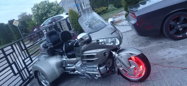 Honda Goldwing 1800 trajka, 2002 rok - obrazek 2