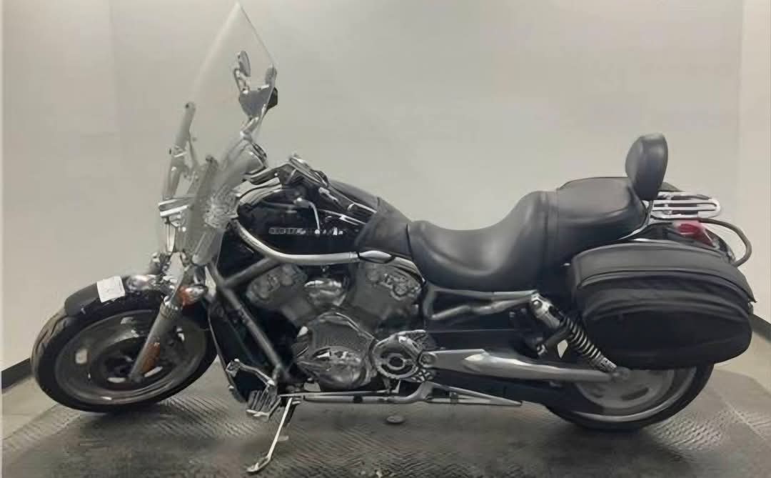 Harley-Davidson V-Rod VRSCAW, 2007 rok/Dostępny